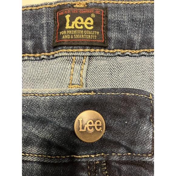 Lee Womens Straight Leg Blue Jeans Size 6M - Picture 1 of 5